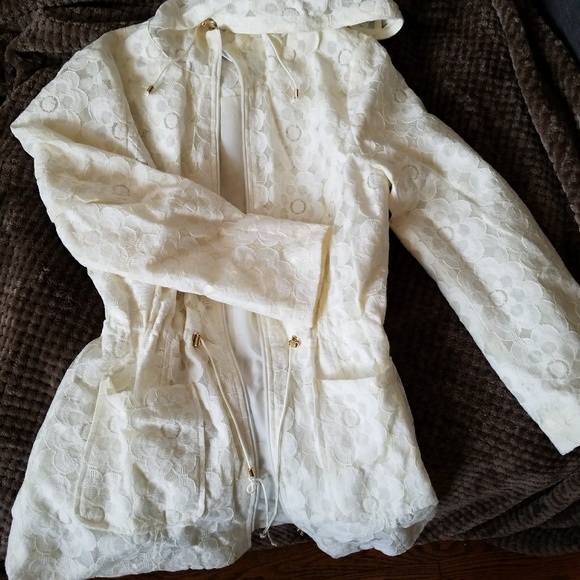 White Charter club floral lace fitted jacket - Picture 4 of 6